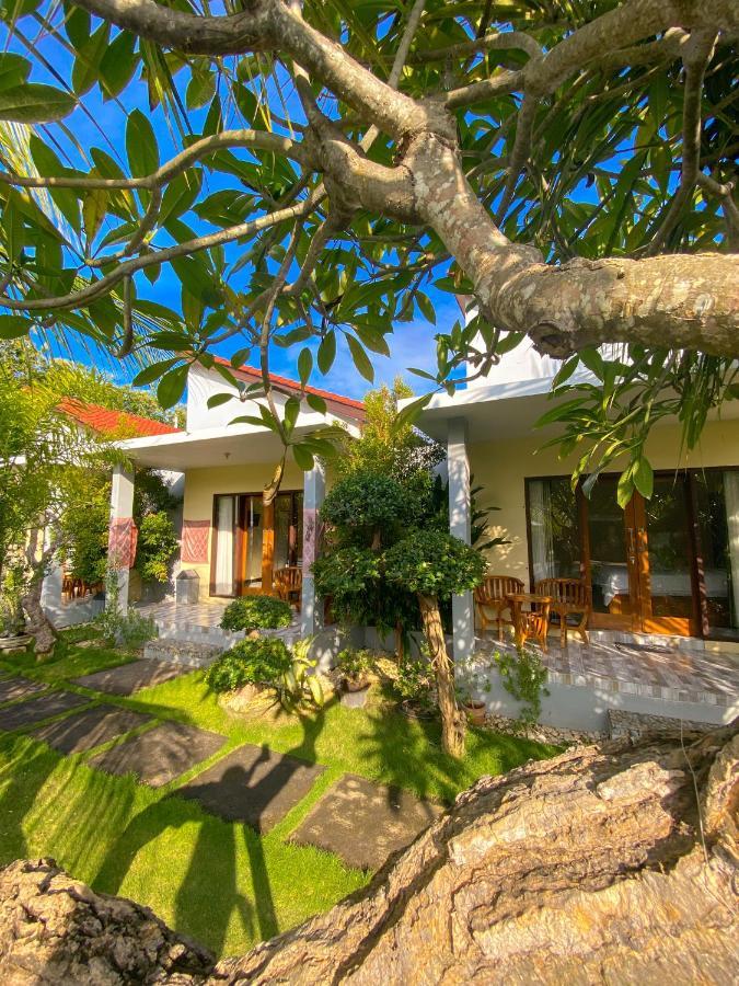 Gayatri Bungalows Batununggul Dış mekan fotoğraf